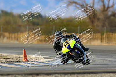 media/Feb-27-2022-CVMA (Sun) [[a3977b6969]]/Race 15 Amateur Supersport Middleweight/